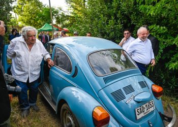 Auto Klub – Jedna od najneobičnijih automobilskih priča: O predsjedniku Joseu Mujici, njegovoj VW Bubi i milijunu dolara