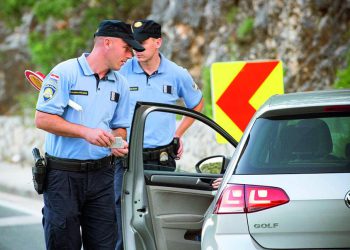 Auto Klub – Kako je to moguće? Vozač nije pio alkohol, a pao na alkotestu