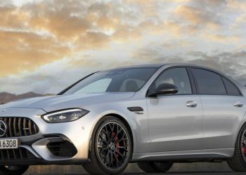 Auto Klub – Nitko ga ne želi: Mercedes ipak ukida nesretni AMG C 63 s četverocilindričnim motorom