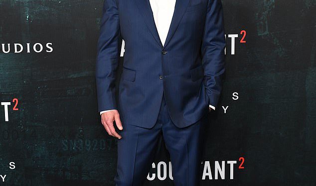 Ben Affleck eksplodira holivudsku filmsku industriju dok otkriva zašto A-listeri bježe u Kaliforniji