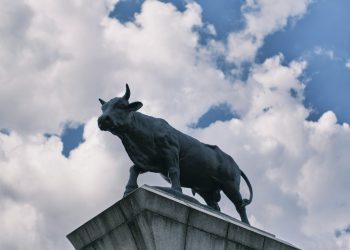 Bitcoin Bulls igraju ‘glave koje pobjeđujem, repovi medvjedi gube’ jer BTC vrši 94K USD