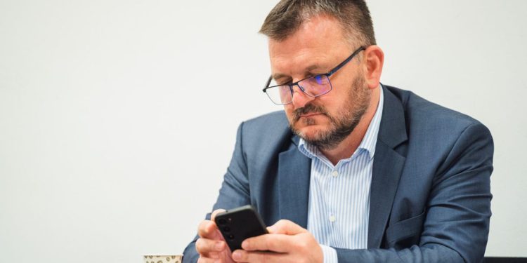 Bivši predsjednik splitskog HDZ-a opleo po Daliji Orešković nakon komentara o Thompsonu: “Jer tko bi drugi, ako ne ona?”