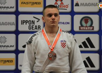 Borna Butijer osvojio brončanu medalju ne Europskom juniorskom kupu