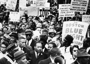 Boston slavi miting slobode iz 1965. godine koji je vodio MLK kao zagovornici koji su porivi nastavili borbu protiv nepravde