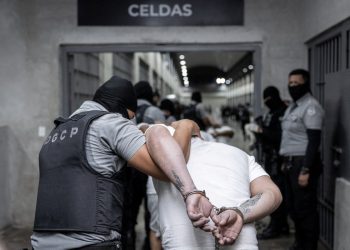 Čak je i Joe Rogan zabrinut zbog nedužnih ljudi koji su poslani u zatvor El Salvadorian