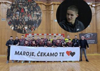 Čekali i dočekali: Maroje Purin, rukometaš ozlijeđen u padu stijene s padina Srđa, podržao Ardiaei u Gospinom polju