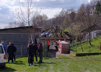 DETALJI POŽARA U TRAVNIKU Namjerno zapalio kuću s djecom i suprugom unutra