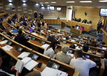 DOM NARODA FBiH Usvojene izmjene zakona kojim se smanjuju doprinosi na plaće za 13,25 posto