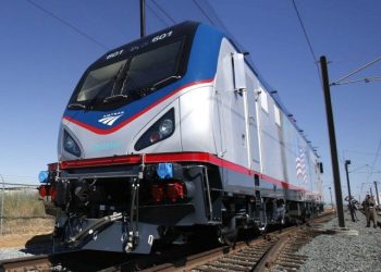 DOT štedi porezne obveznike preko 60 milijuna dolara ukidanjem ugovora o brz željeznici Texas