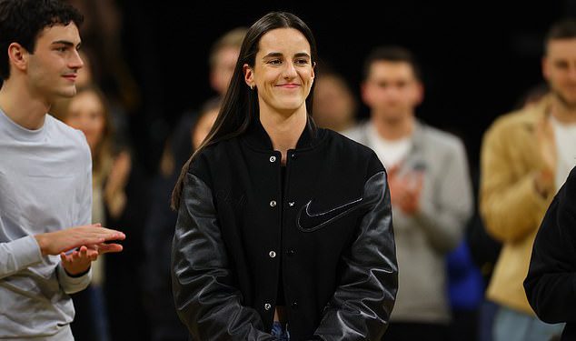 Dave Portnoy slams Caitlin Clark ‘Race Maiters’ nakon ženskih tenkova za gledanje NCAA -e bez nje