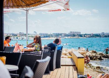 Dozvole su istekle, nisu dodijeljene nove, a Gradsko vijeće se uskoro raspušta!