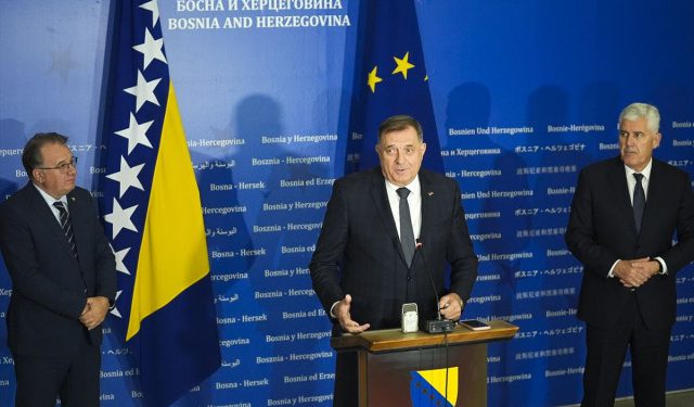 EU SVE DALJA OD BiH Politička kriza dublja nego ikad, građani taoci elita