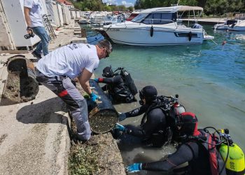 Ekološka akcija čišćenja podmorja “Trogir 4” bila je pravi uspjeh!