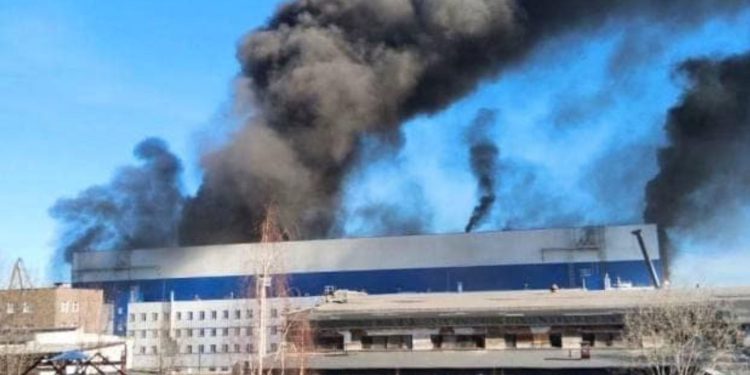 Eksplozija i požar u velikom ruskom brodogradilištu