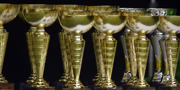 Ethereum nadmašuje Solanu kako bi se vratio broj 1 kao vodeći Dex lanac prvi put od rujna