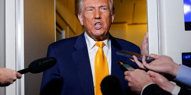 Europske burze prate pad Wall Streeta, Trump šefa FED-a nazvao gubitnikom