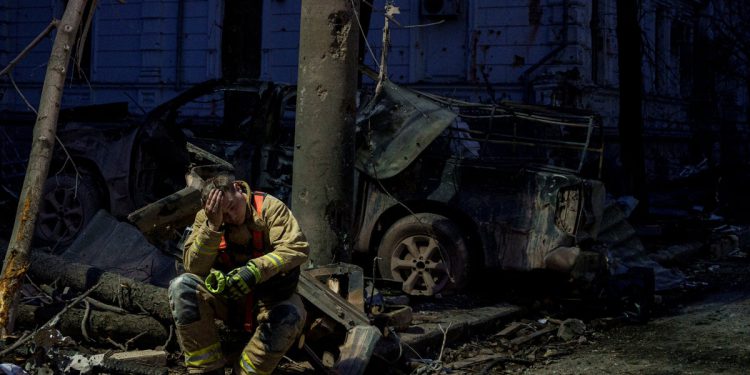Europski dužnosnici osuđuju Ruski smrtonosni napad na palmu u nedjelju na Ukrajinsku sumu
