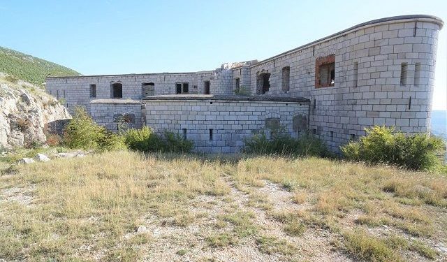 FOTO/VIDEO Tvrđava ‘Werk 9’ dodijeljena Turističkoj zajednici Grada Mostara