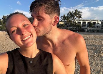Footy Wags otkrivaju koliko ih je grozno trolling o njihovoj težini od AFL -a ‘obožavatelji’ natjerala ih da razviju poremećaje prehrane