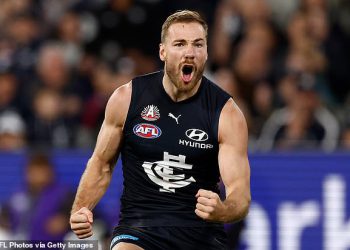 Footy zvijezda koja je krenula na mlin za glasine kad je imao slobodno vrijeme iz osobnih razloga otkriva zdravstveni problem koji se skrivao od obožavatelja