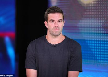 Fyre Festival 2 otkazan je jer osnivač prevaranta Billy McFarland stavlja neuspjelu marku na prodaju