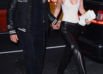 Gigi Hadid, 30, nosi prsten na tom prstu dok ona i dečko Bradley Cooper, 50 godina