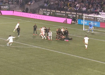 Giroud, kakva lijeva! Predivna kazna i prvi cilj u MLS -u