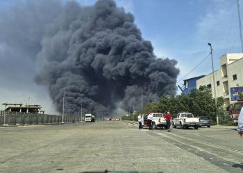 Golema eksplozija u iranskoj luci sa značajnim žrtvama: Potencijalno gorivo za rakete