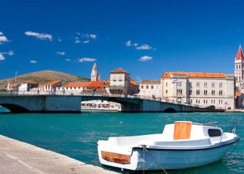 Gotovo milijun bespovratnih eura za projekte na pomorskom dobru u Splitsko-dalmatinskoj županiji