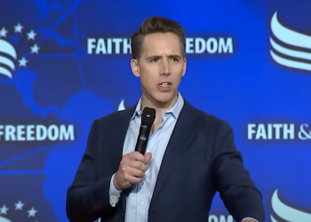 Hawley Re-Ups Pelosi Act, zabrani zastupnicima trgovačke dionice