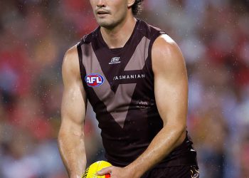 Hawthorn Footy zvijezda Tom Barrass dobiva debelu sramotu AFL-a, unatoč tome što bi ubio tijelo 99 posto Aussie muškaraca