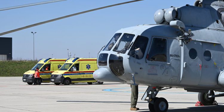 Helikopter HRZ-a prevezao životno ugroženo dijete iz Dubrovnika u Split