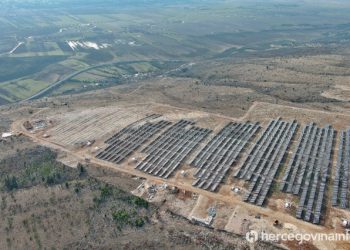 IZGRADNJA SOLARNIH ELEKTRANA Elektroprivreda BiH raspisala tri natječaja, traže projektante i građevinske firme