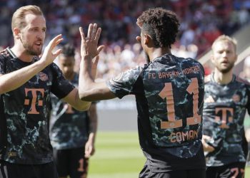 Il bayern riparte: poker all’heidenheim e leverkusen a -9