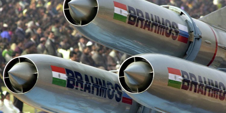 Indija kuje veliki plan da iskoristi geopolitičke okolnosti za izvoz oružja