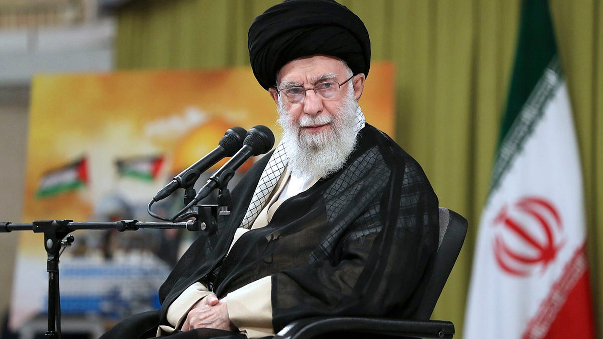 Iranski vrhovni vođa Ayatollah Ali Khamenei govori u Teheranu