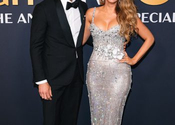 Istina o Blakeu Lively i Ryanu Reynoldsu ” Afeiru ‘ – i poveznici s lažnom tužbom koja stoji iza rata s Justinom Baldonijem