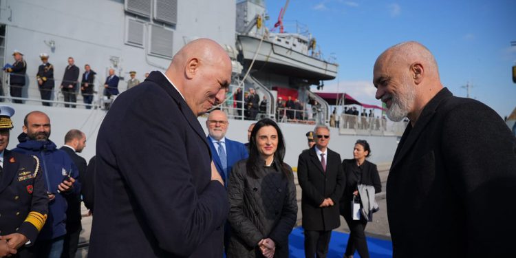 Italija poklonila vojni brod Albaniji