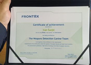 Ivan Šunjić – policijski službenik PU dubrovačko-neretvanske jedan od najboljih polaznika Europskog tečaja za timove vodiča pasa