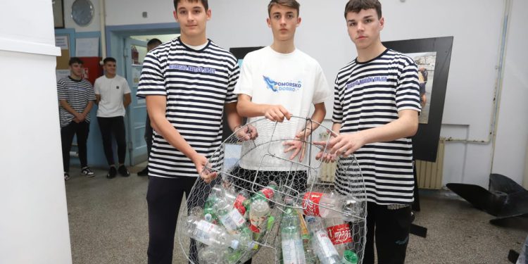 Izložba “Vrisak mora” u Splitu ozbiljno je upozorenje na opasnosti od zagađenja!