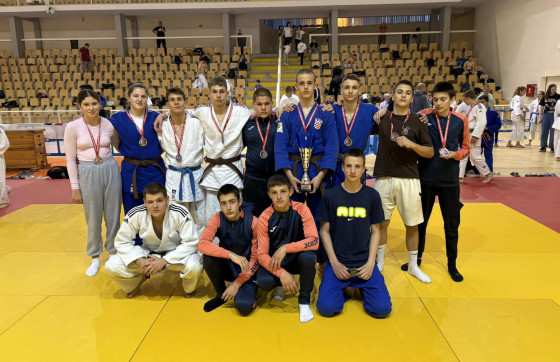 JK Dubrovnik osvojio 21 medalju kao i pehar za peto mjesto