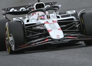Japanese Grand Prix – Formula One: Live leaderboard and lap-by-lap updates as Max Verstappen stays AHEAD of Lando Norris after drama in the pits
