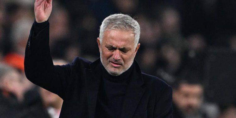 José Mourinho nakon Fener-Galatasaray: Svađa prošlosti s drugim trenerima