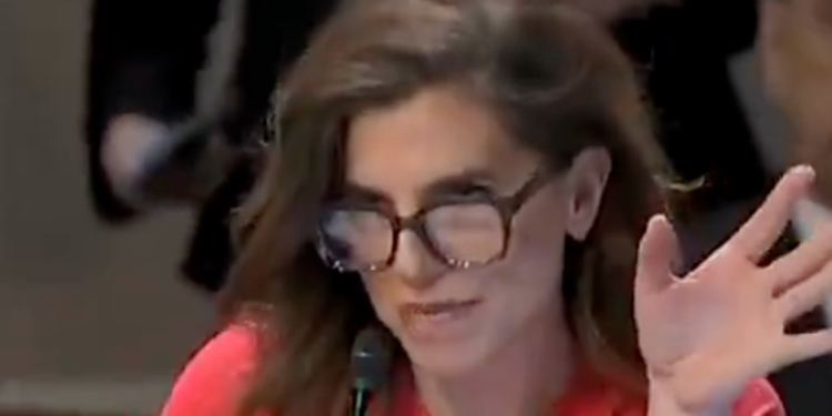 Južna Karolina, veleposlanica Nancy Mace, poziva podnositeljicu žalba koji se obrati svom uredu ‘Zlo’