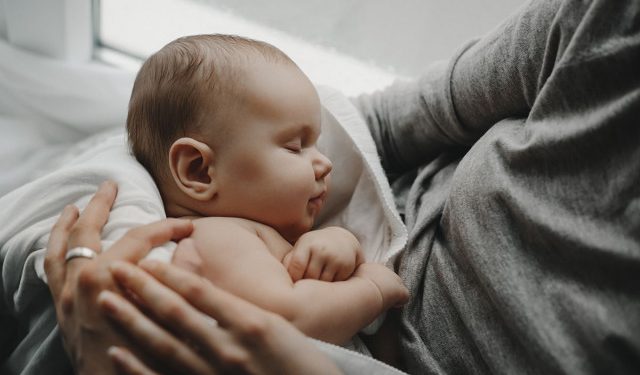 KAKO DO 1.000 KM Federalno ministarstvo otvorilo aplikaciju za potporu majkama novorođenčadi