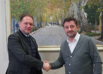 KORDIĆ I ZAMJENIK VISOKOG PREDSTAVNIKA Gradonačelnik Mostara pravdao uzurpaciju državnog zemljišta