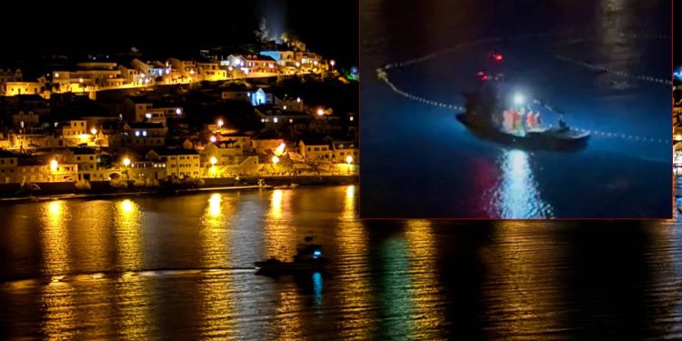 KRIVOLOV ISPRED PUČIŠĆA? “Plivarice noću dolaze u samo središte uvale, pogase svjetla i love bez ikakve signalizacije”