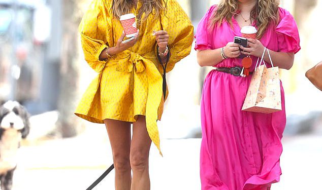 Kelly Bensimon se jako obuče za uskrsnu šetnju s kćeri Sea Louise