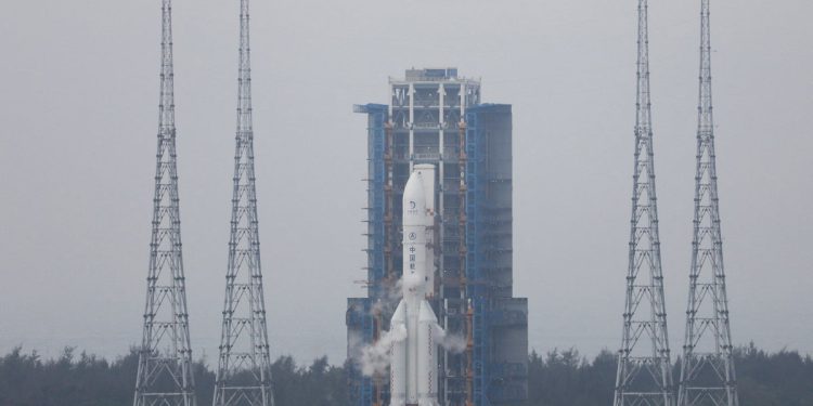 Kina dijeli rijetke mjesečeve stijene s nama unatoč trgovinskom ratu