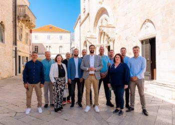 Korčulanski HDZ objavio listu: Naš forte je uključivost, imamo šest nestranačkih kandidata, a predsjednik stranke je na zadnjem mjestu